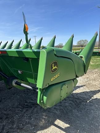 Image of John Deere 608C equipment image 4