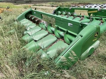 Main image John Deere 608C