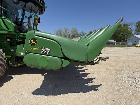 Image of John Deere 608C equipment image 1