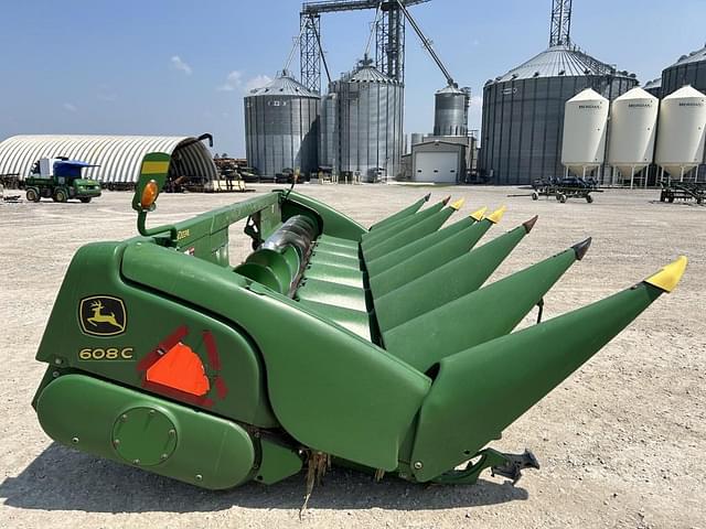Image of John Deere 608C equipment image 3