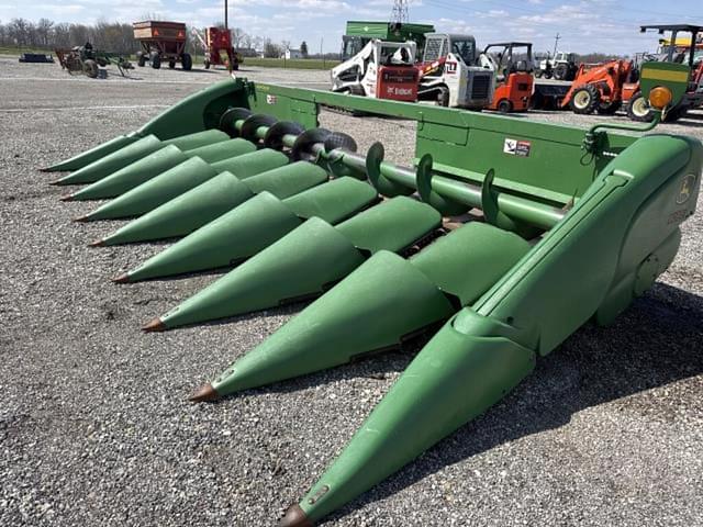 Image of John Deere 608C equipment image 1