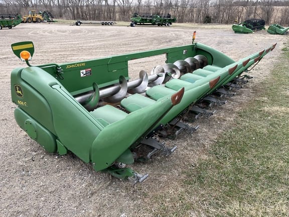 2008 John Deere 608C Equipment Image0