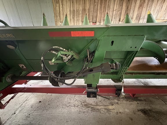 2008 John Deere 608C Equipment Image0