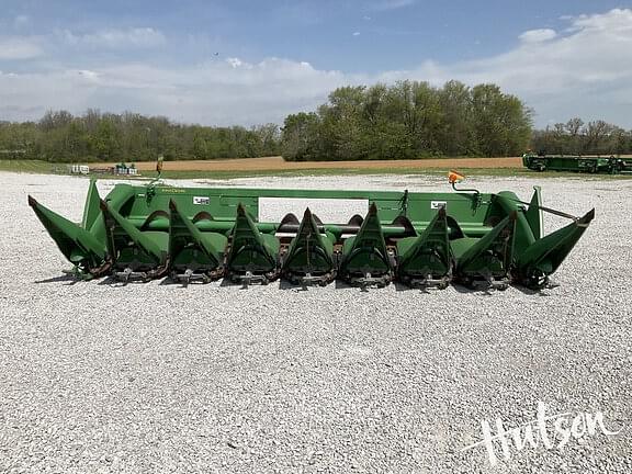 Image of John Deere 608C equipment image 4