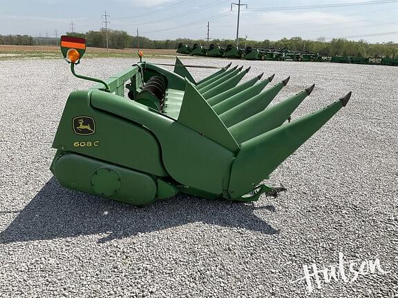 Image of John Deere 608C equipment image 2