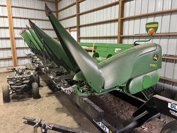 2008 John Deere 608C Equipment Image0