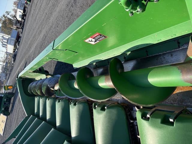 Image of John Deere 608C equipment image 4