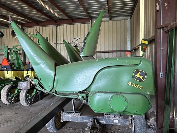 Image of John Deere 608C Primary image