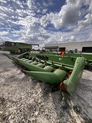 Image of John Deere 608C equipment image 1