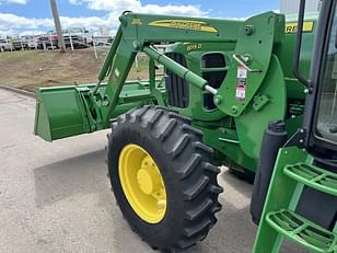 Main image John Deere 6115D 10