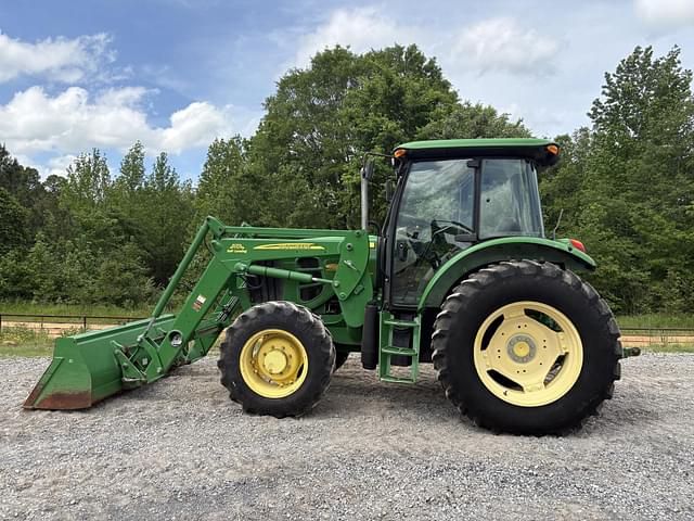 Image of John Deere 6115D equipment image 2