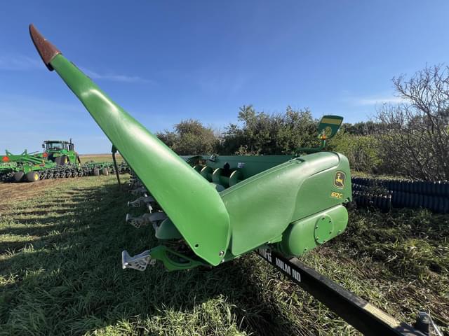 Image of John Deere 612C equipment image 4