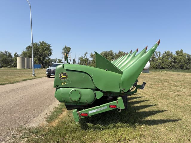 Image of John Deere 612C equipment image 3