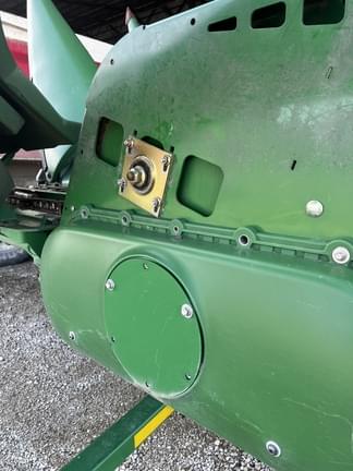 Image of John Deere 612C equipment image 4