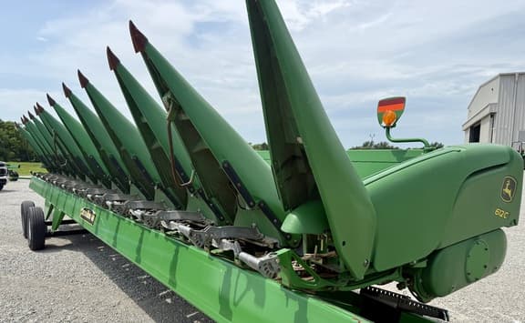 Image of John Deere 612C equipment image 1