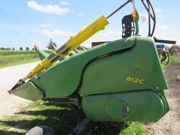Main image John Deere 612C