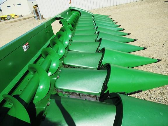 Image of John Deere 612C equipment image 3