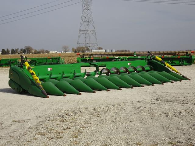 Image of John Deere 612C equipment image 4