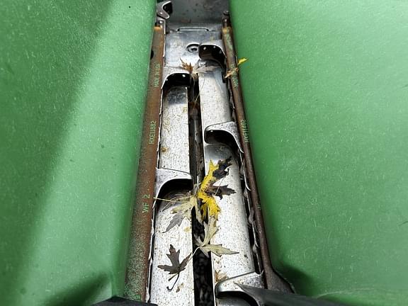 Image of John Deere 612C equipment image 4