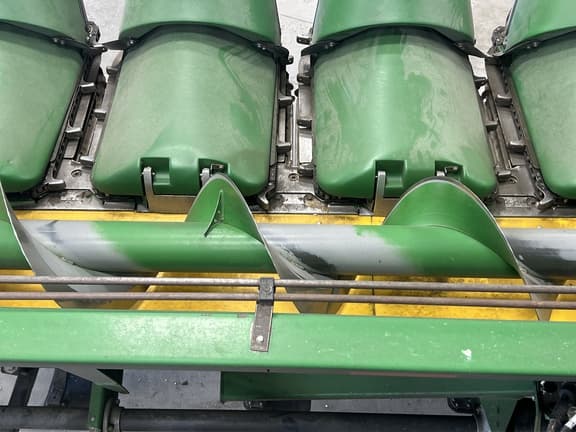 Image of John Deere 612C equipment image 4