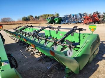Main image John Deere 612C