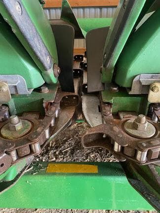 Image of John Deere 612C equipment image 2