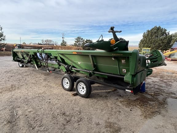 Image of John Deere 612C equipment image 3