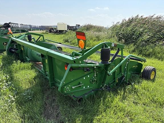 Image of John Deere 615P equipment image 3