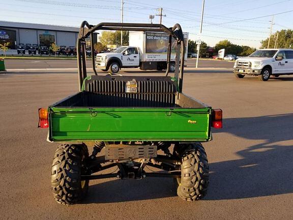 Image of John Deere Gator XUV 620i equipment image 3