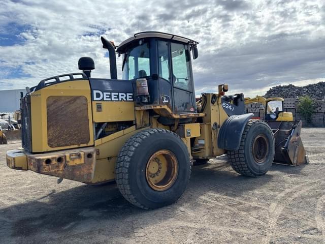 Image of John Deere 624J equipment image 2