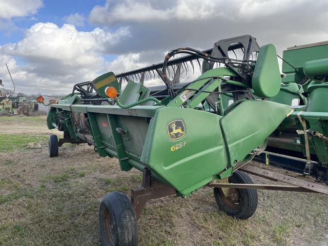 Image of John Deere 625F equipment image 3