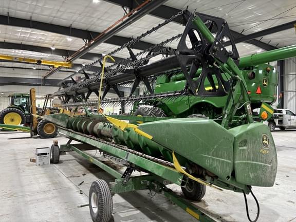 Image of John Deere 625F equipment image 3