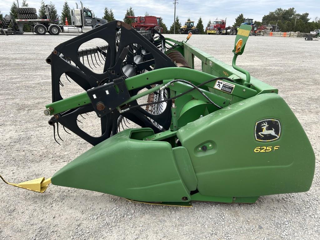 Image of John Deere 625F Primary image