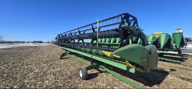 Image of John Deere 630F equipment image 1