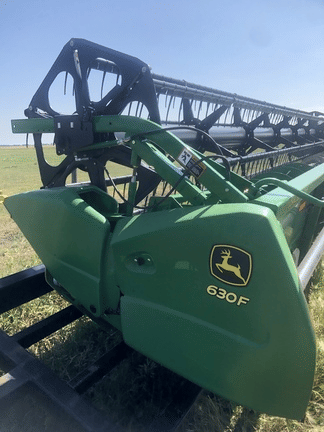 Main image John Deere 630F