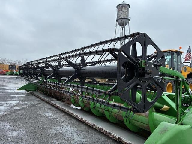 Image of John Deere 630F equipment image 2