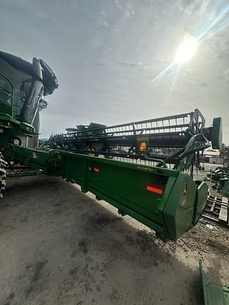 Image of John Deere 630F equipment image 4