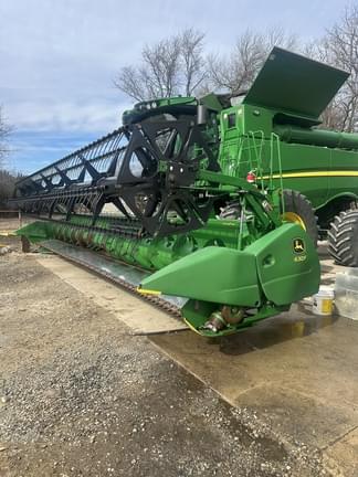 Main image John Deere 630F