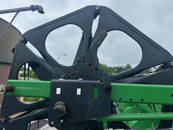 Image of John Deere 630F equipment image 2