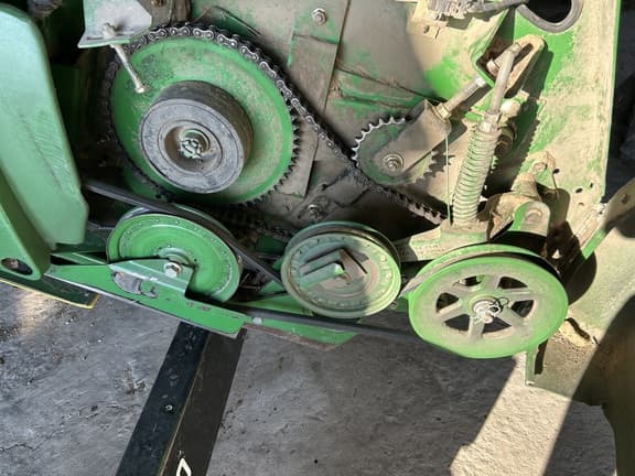 Image of John Deere 630F equipment image 1