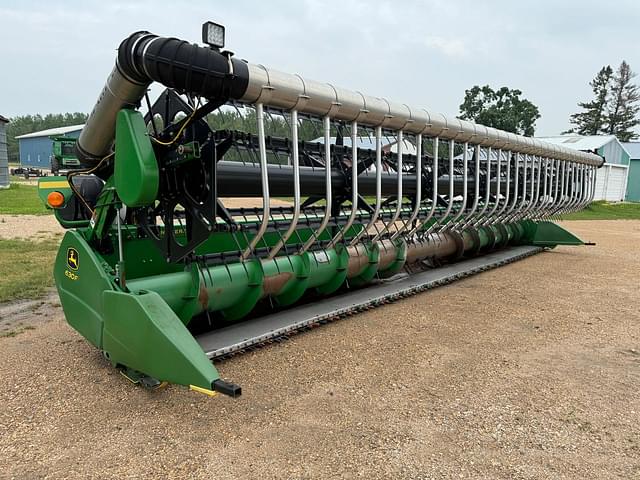 Image of John Deere 630F equipment image 2