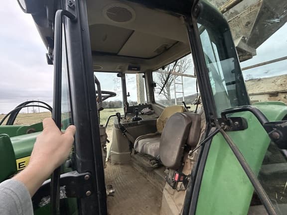 Image of John Deere 6330 equipment image 3