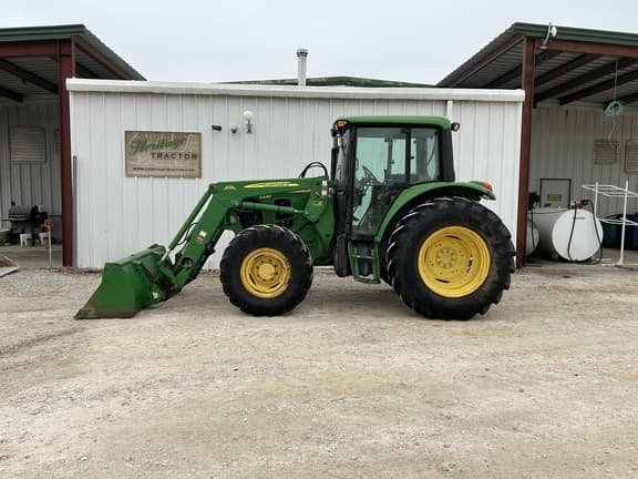 Image of John Deere 6330 equipment image 1