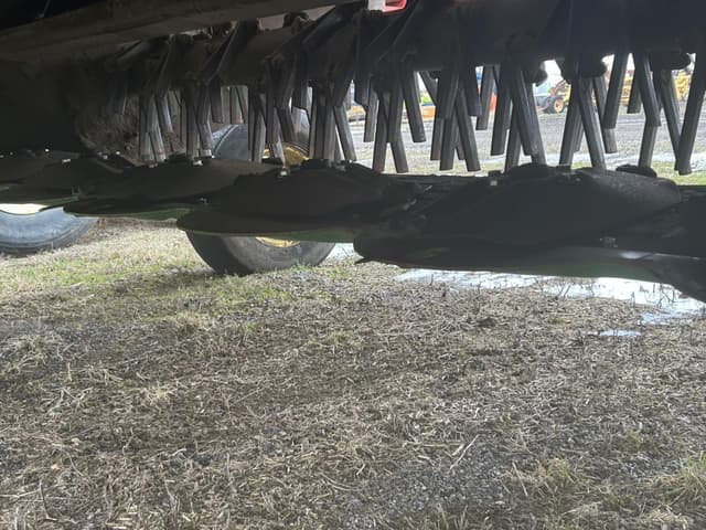 Image of John Deere 635 equipment image 4