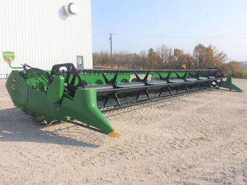 Main image John Deere 635F