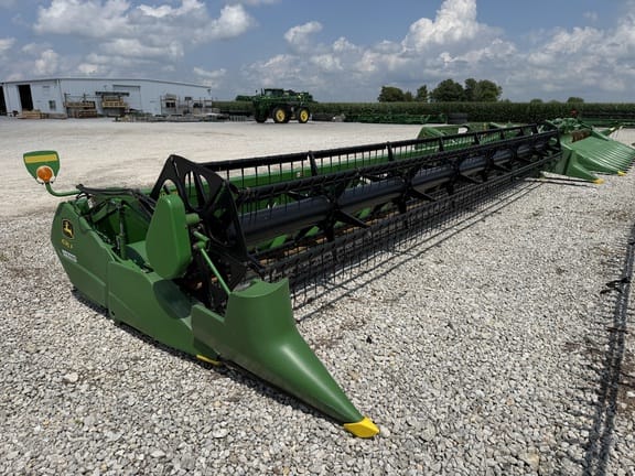 2008 John Deere 635F Equipment Image0