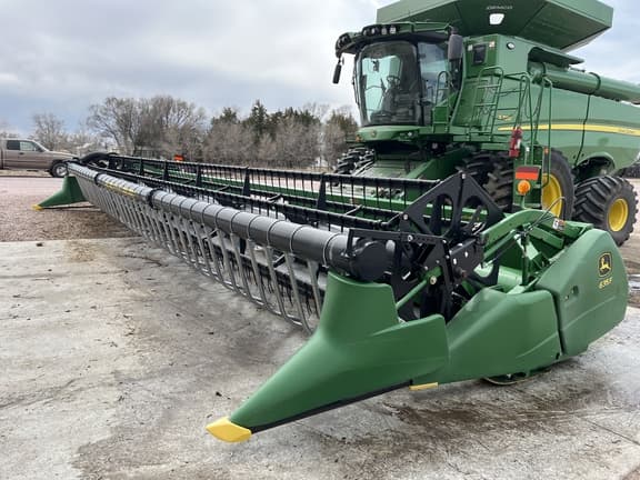 Image of John Deere 635F Primary image