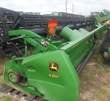 Main image John Deere 635F