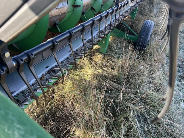 Image of John Deere 635F equipment image 4