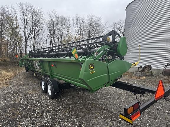 Image of John Deere 635F equipment image 4